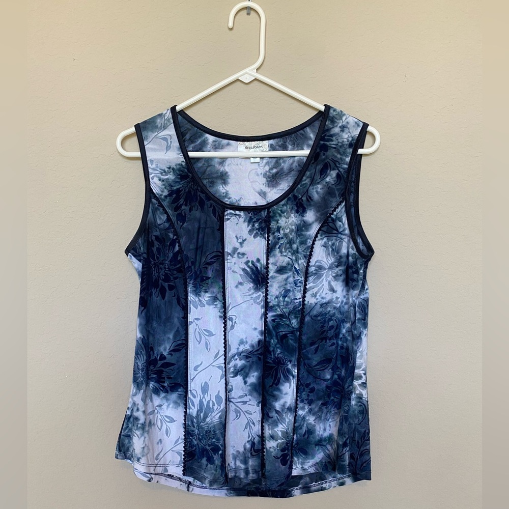 Dressbarn Ladies Scoop neck Sleeveless TOP Size L